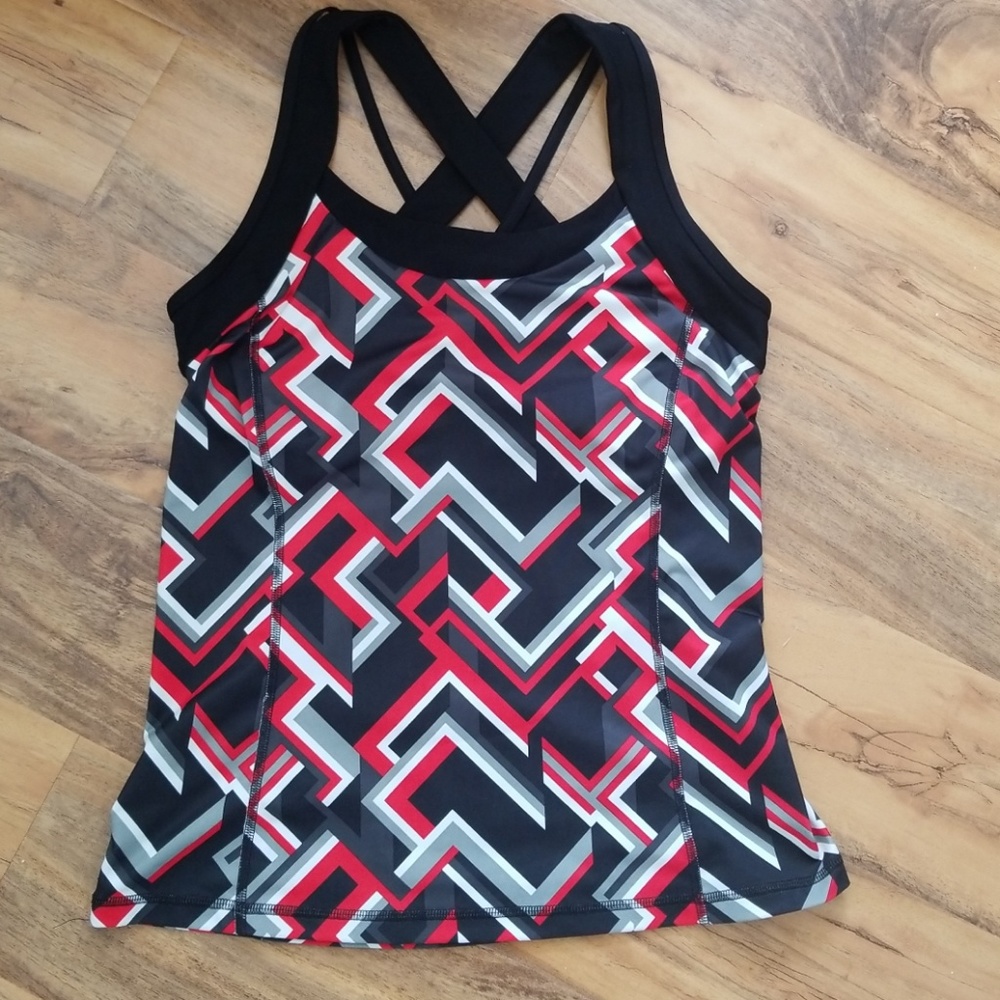 Xersion Performance Wear Gym Workout Athletic Top